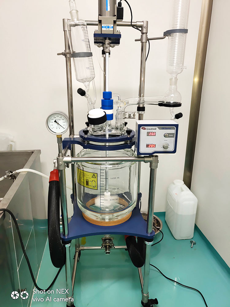 冬季怎樣給玻璃反應釜保溫？